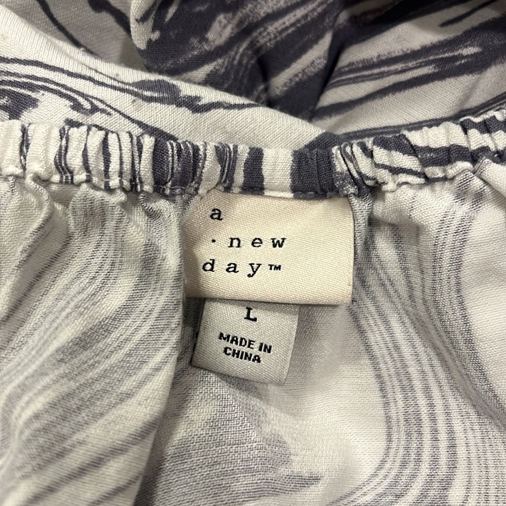 a new day Tired Open Back Maxi Dress - Picture 9 of 10